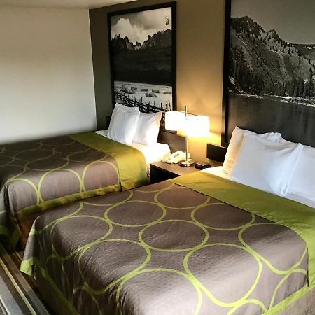 Super 8 By Wyndham Super 8 Blackfoot Extérieur photo