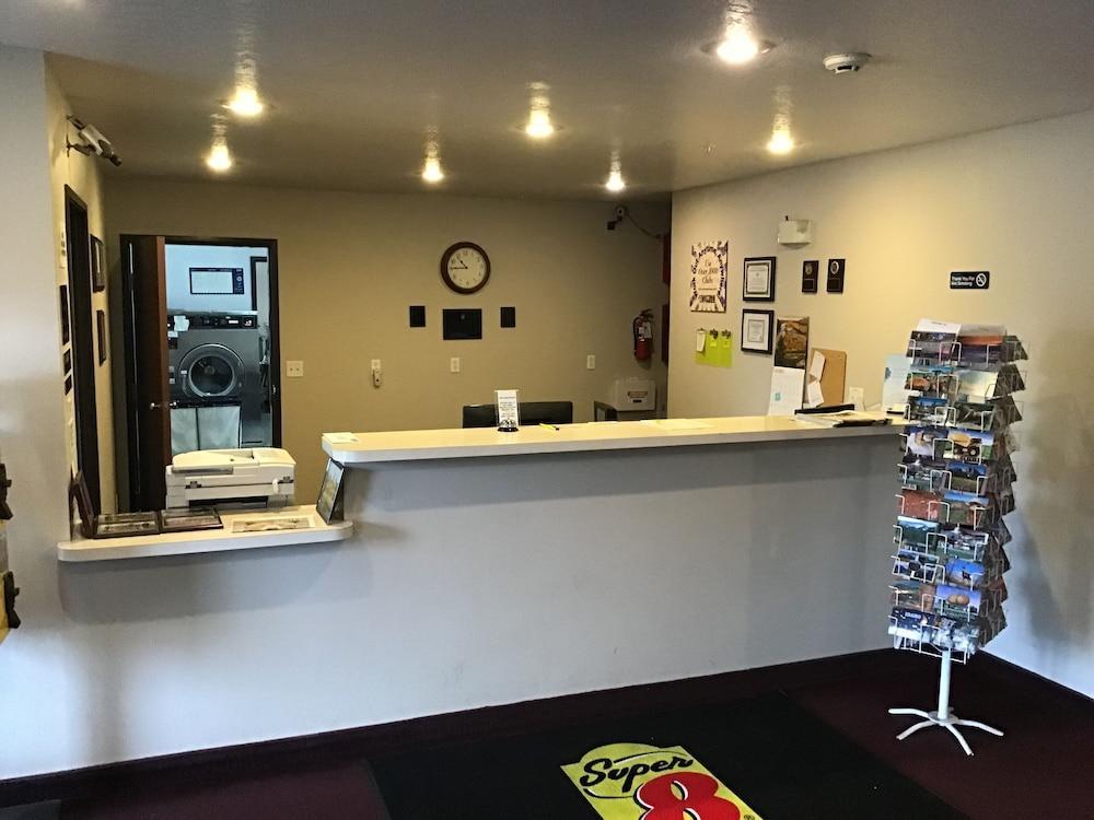Super 8 By Wyndham Super 8 Blackfoot Extérieur photo