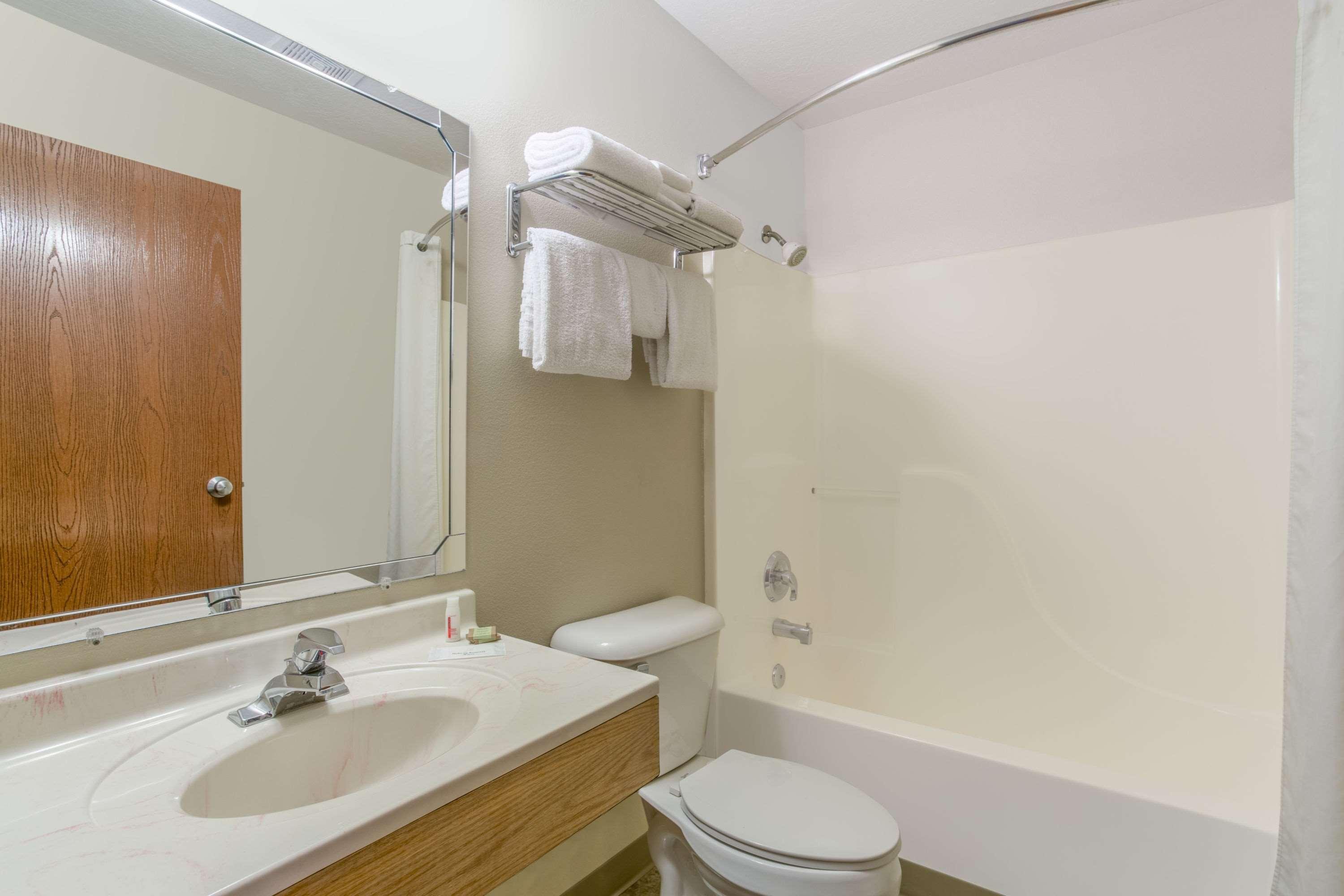 Super 8 By Wyndham Super 8 Blackfoot Extérieur photo